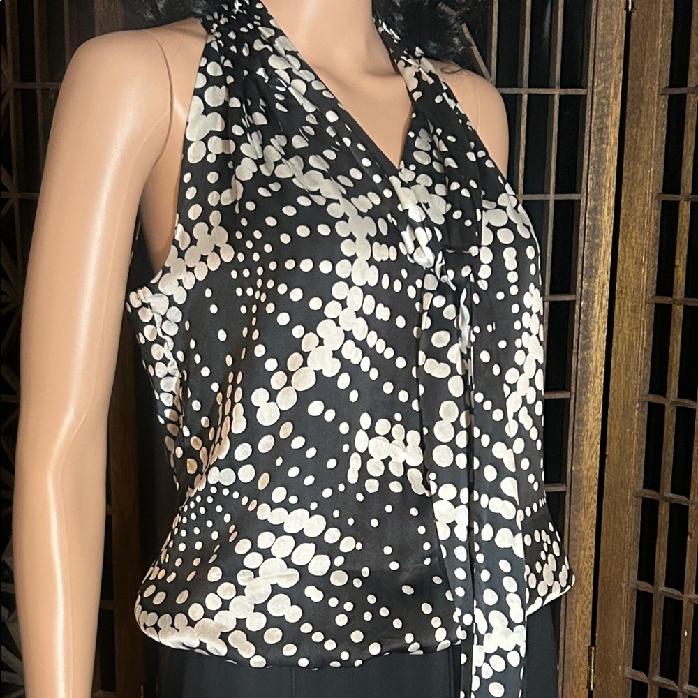 WHITE HOUSE BLACK MARKET HALTER TOP S